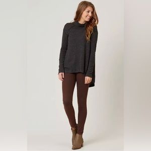 FREE PEOPLE split back turtle neck heathered new condition